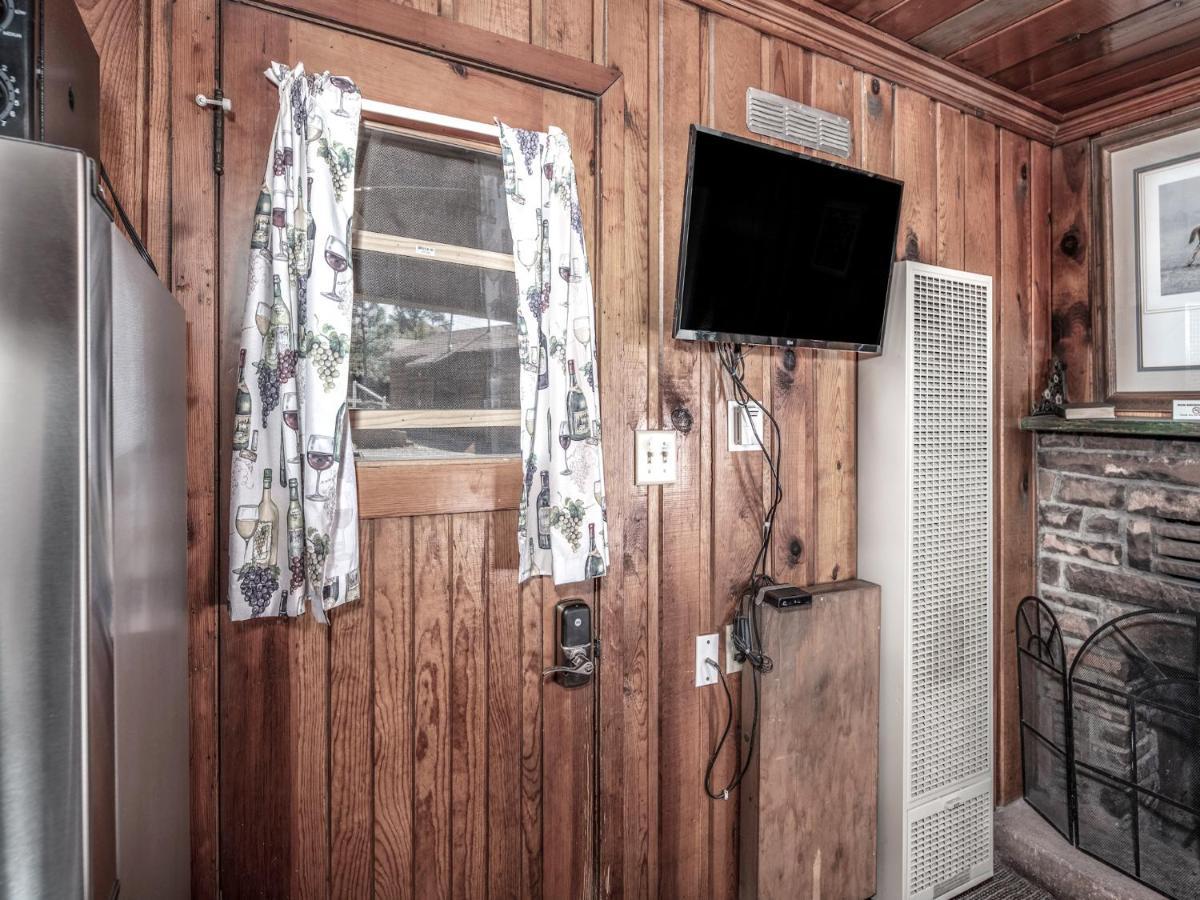 Perfect Cabin, 2 Bedrooms, Fireplace, Midtown, Sleeps 5 Рюидозо Екстериор снимка